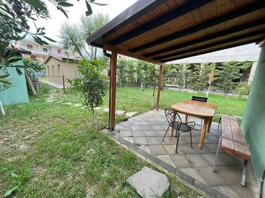 Tiny House Villa Durres