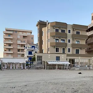 Tirona Otel